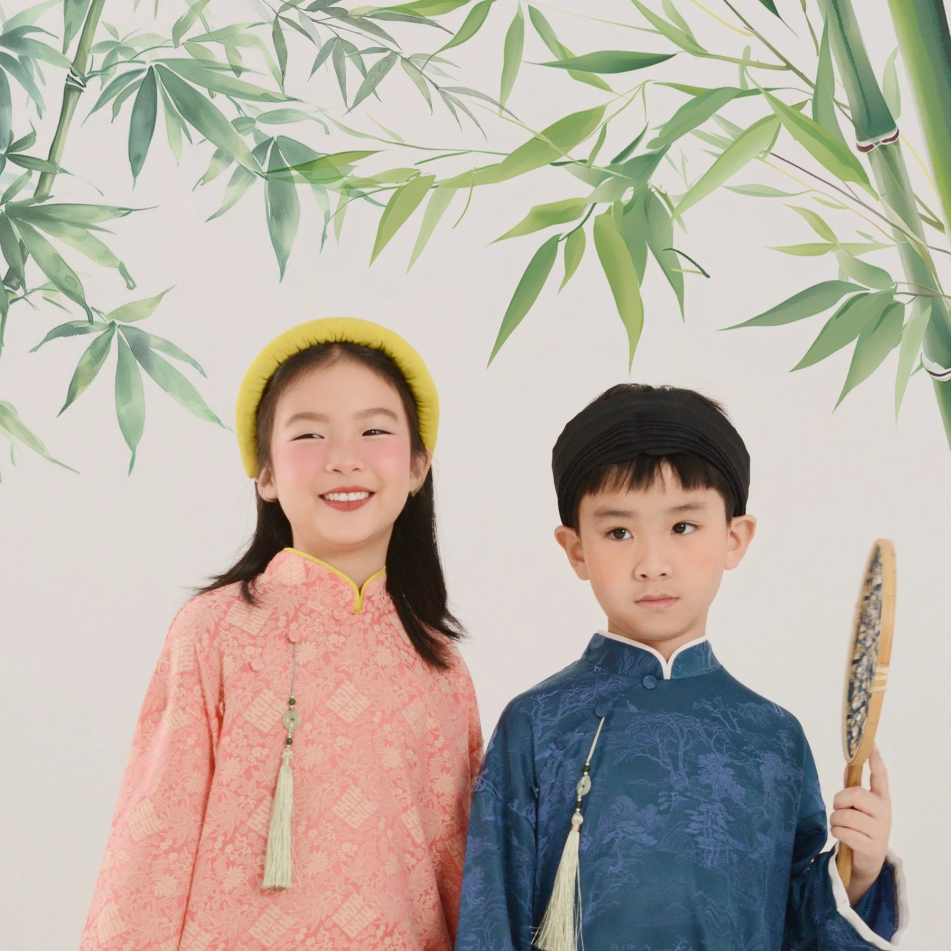 Áo dài đôi bé